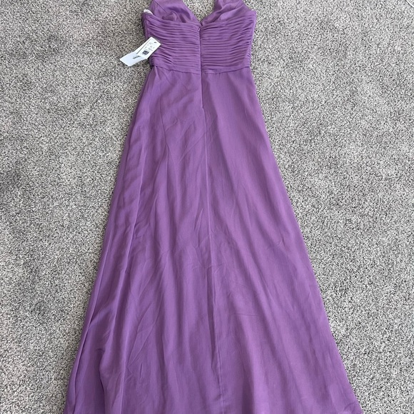 NWT! David’s Bridal Lavender Chiffon Halter Neck Soft Crinkle Long Dress US 6 - Picture 11 of 13